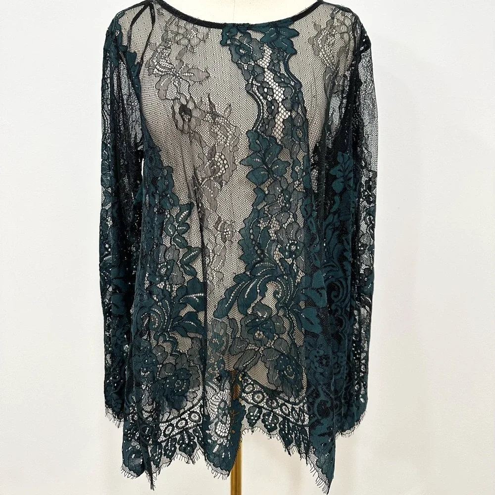 CITY CHIC Royal Lace Top emerald - Picture 8 of 12